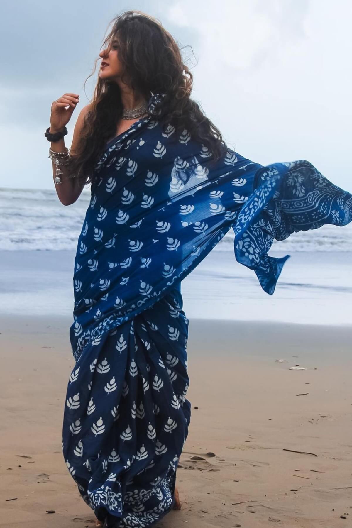 Ethnic 1 Minute Ready To Wear Blue Mul Cotton Digital Printed Saree With Pocket