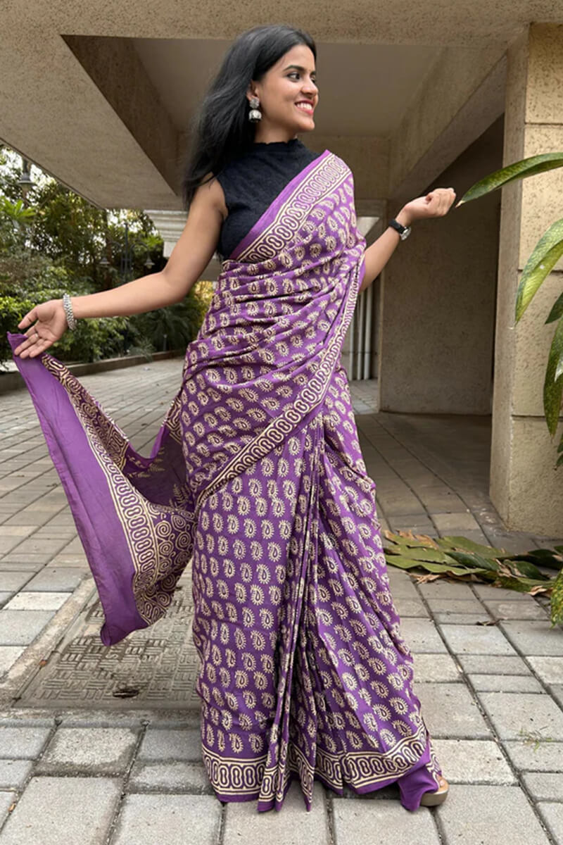 Enthralling 1 Minute Ready To Wear Lavender Mul Cotton Digital Printed Saree With Pocket