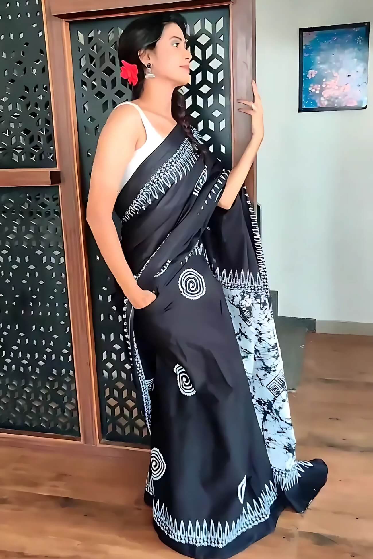 Glowing 1 Minute Ready To Wear Black Mul Cotton Digital Printed Saree With Pocket