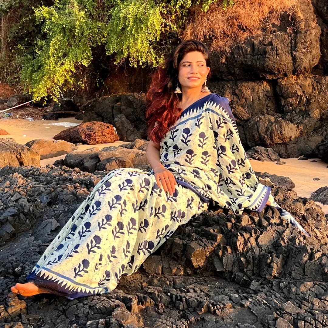 Mellifluous 1 Minute Ready To Wear Off White Mul Cotton Digital Printed Saree