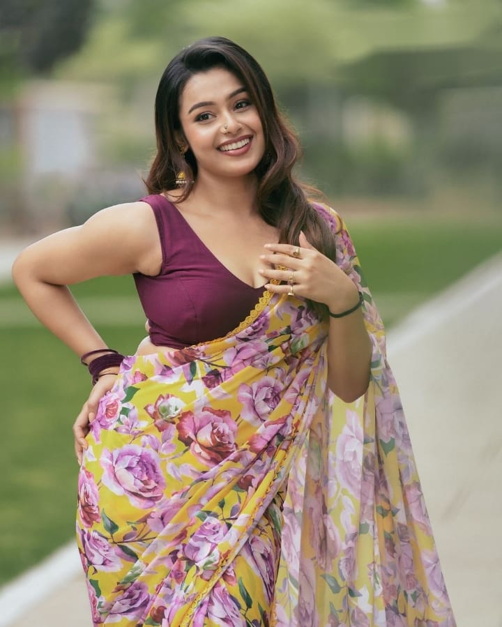 Innovative 1-Minute Ready To Wear Yellow Georgette Saree
